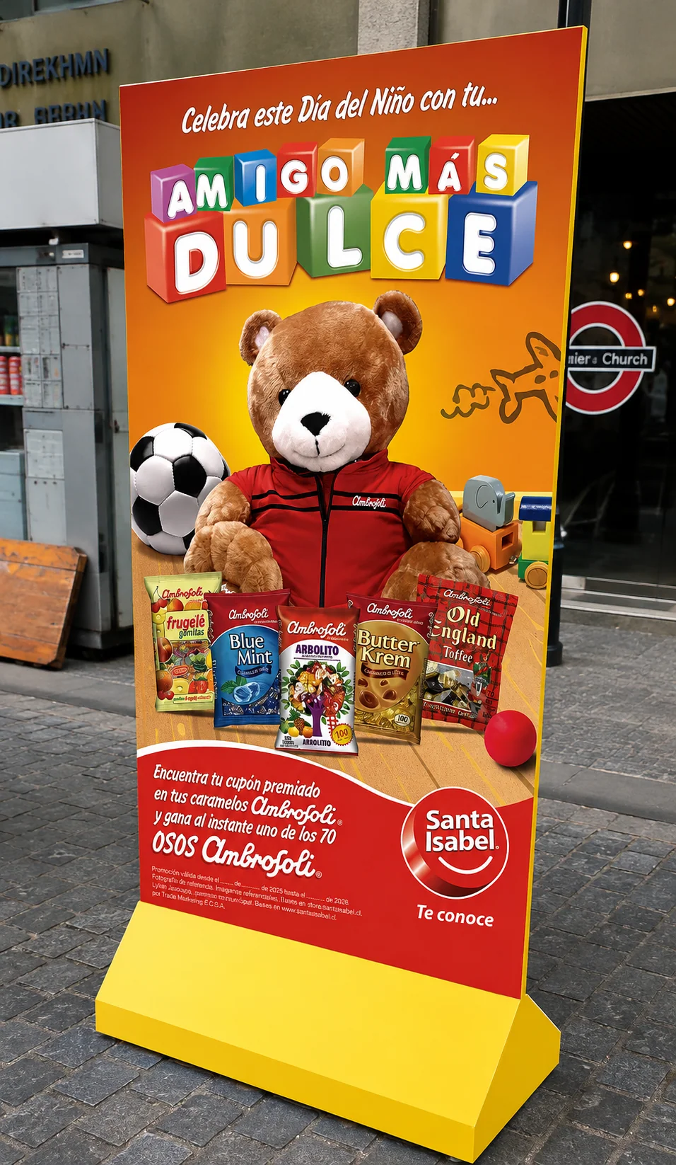 Tótem Publicitario Retail Santa Isabel